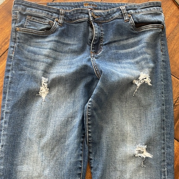 KUT blue denim jeans distressed torn straight leg high rise size 14 - Picture 7 of 14